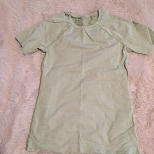 Figs Green Short-Sleeve Underscrub Top